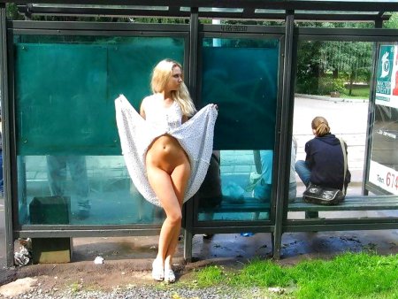 Girls without panties in crowded places