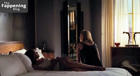 Luggling naked Tessa Thompson