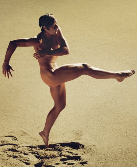 Running athletes nude