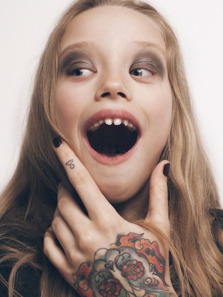 Dopingirling Avant model