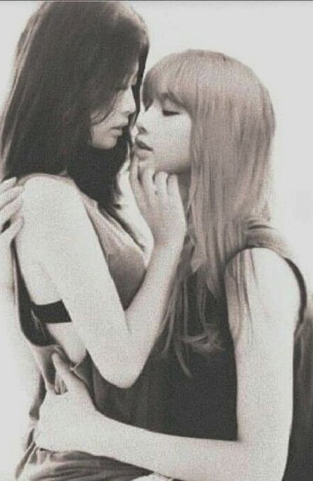 Black Pink Fox and Jenny