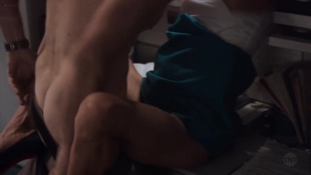 Jennifer Connelly Snowpiercer Scene