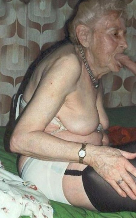 Very old naked grandmas