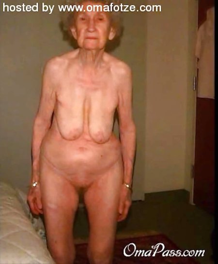 Very old naked old women