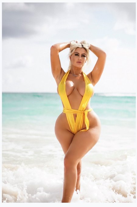 Deni Banks (Danii Banks)