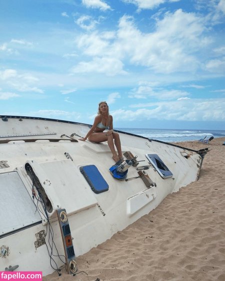 Courtney Miller hot naked