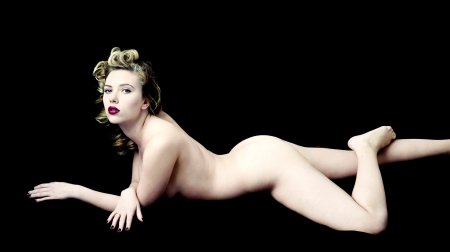 Naked Johansson