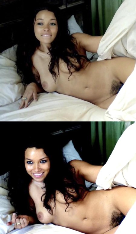 Jessica Parker Kennedy Tits