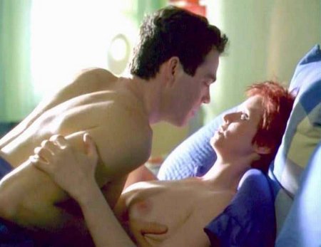Cynthia Nixon erotic scenes
