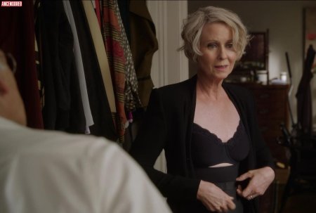 Miranda Hobbs Cynthia