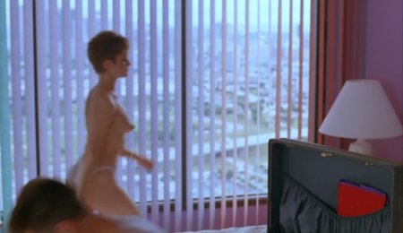 Jennifer Jason Lee Naked