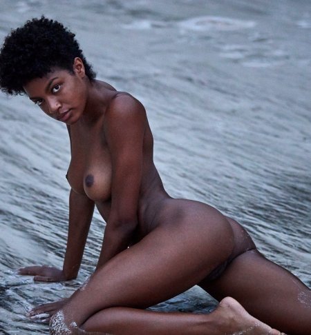 Ebonee Davis / Ebony Davis Nude