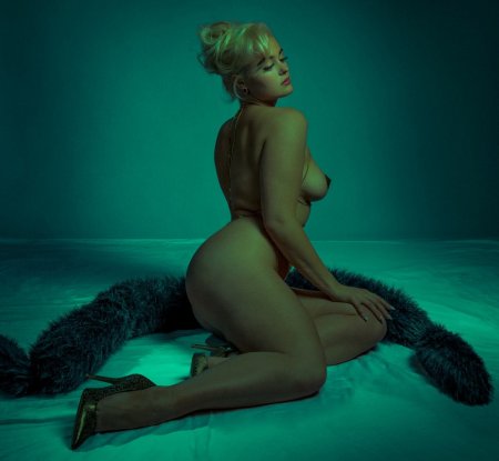 Stefania Ferrario Naked 2022