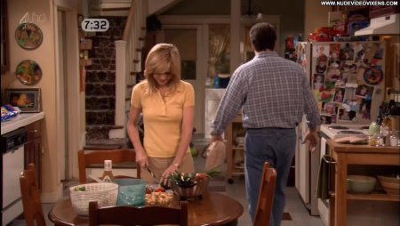 Courtney Thorne Smith TV shows