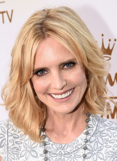 Courtney Thorne Smith 2017