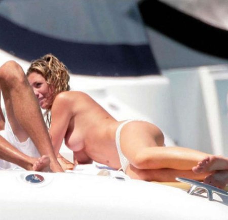 Ebbie Clans Nude pregnant