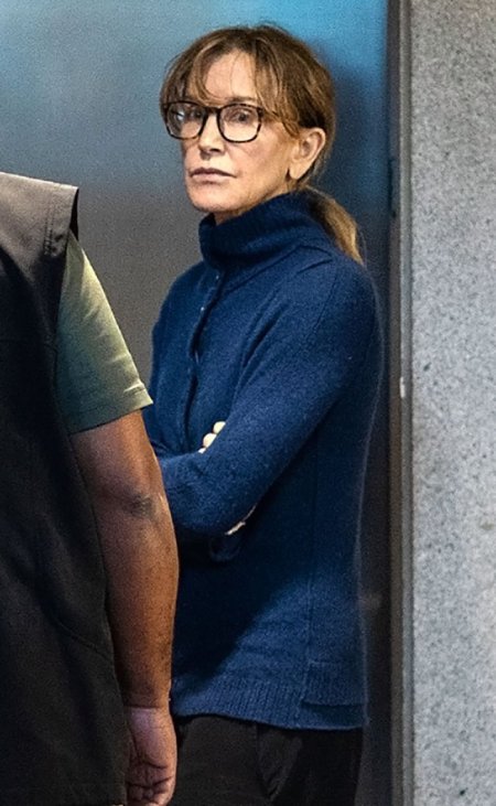 Felicity Huffman Arrested