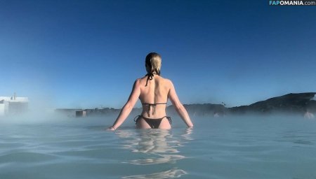 Kris Collins Kallmekris