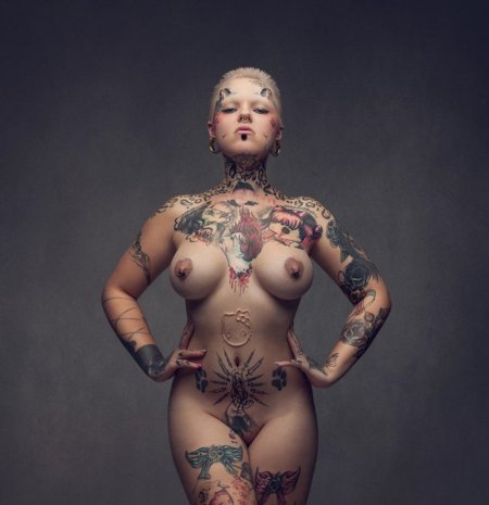 Naked tattooed women