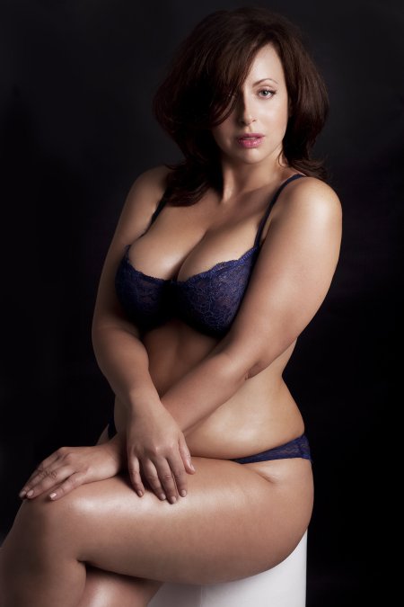 Plus-Saise-Anastasia Sakharova