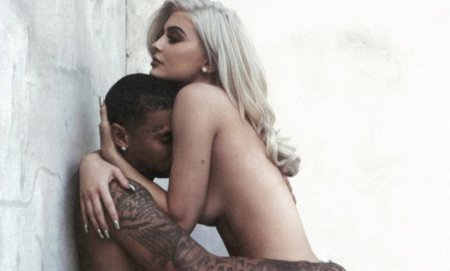 Kylie Jenner Naked photo shoot