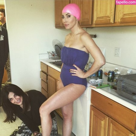 Whitney Cumming's photo hot