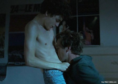Michael Pitt Louis Garrel Dreamers Naked
