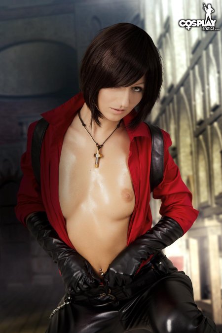 Ada Wong Cosplay Tits