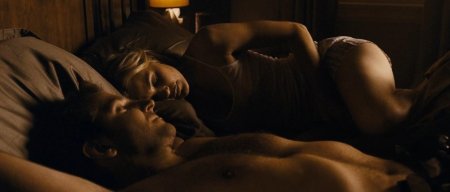 Leslie Bibb hot scenes