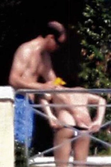 Photos of naked Kate Middleton