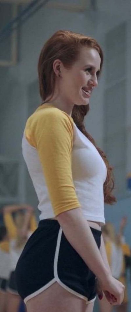 Madelin Petsh the buttocks