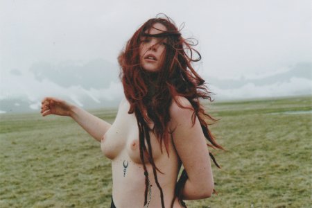 Grains Naked without clothes