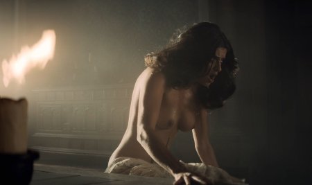 Anya Chalotra is hot