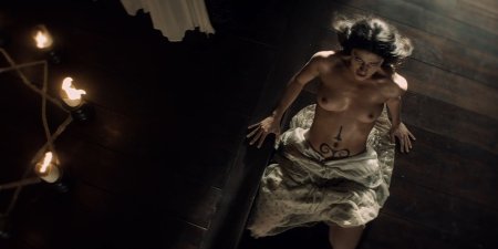 Anya Chalotra Witcher