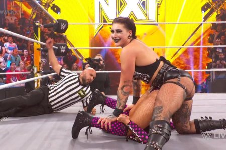 Rhea Ripley Wrestler