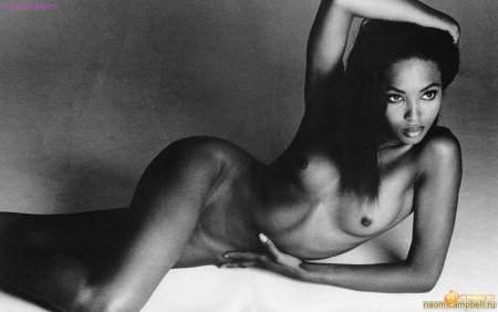 Naomi Campbell Naked 1999