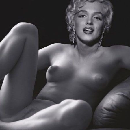 Marilyn Monroe Naked photos