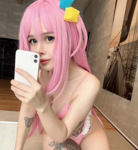 Fraulein Milk Patreon