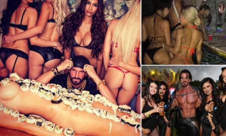 Travex Bainon with naked chicks