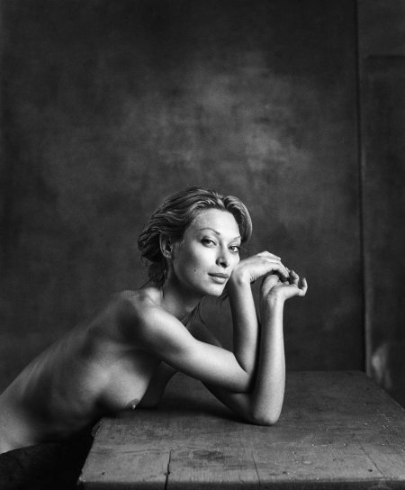 Women's photo portraits in the style of nude