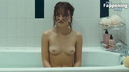 Lily-Rout Depp Naked