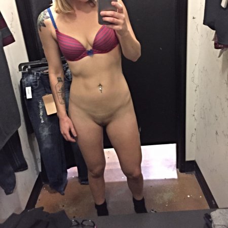 Fitting Room Flash