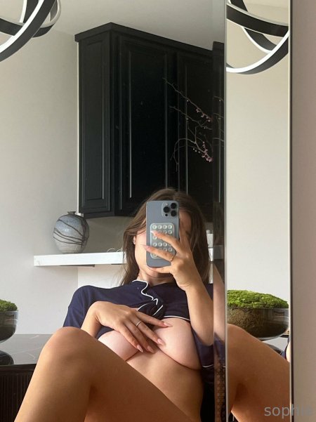 Sophie Madd Onlifans naked