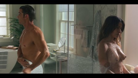 Actress Sarah Shahi naked