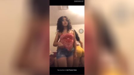 Natka 97 hey naked tits periscope naked