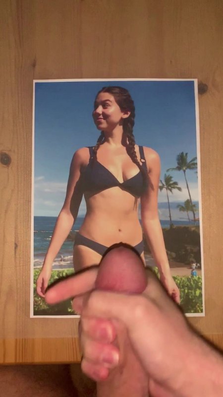 Kira Kosarin Masturbation
