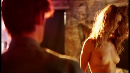 Rosie Huntington-Whiteley Erotic scenes