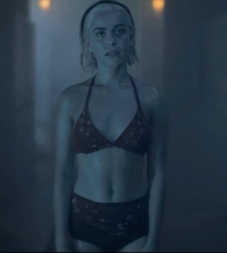 Kiernan Shipka Open Mouth