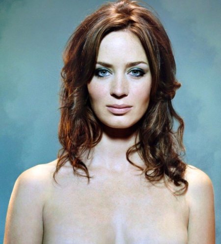 Emily Blunt of a photo shoot