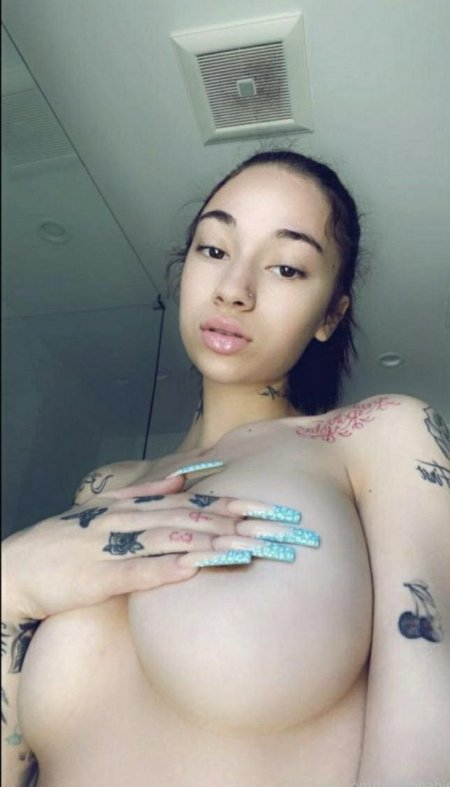 Drain bhabie naked boobs